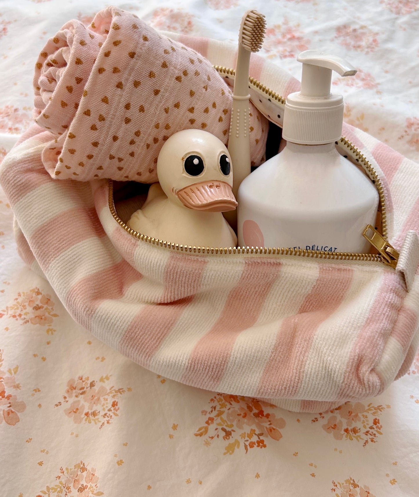 Trousse de toilette rose clair